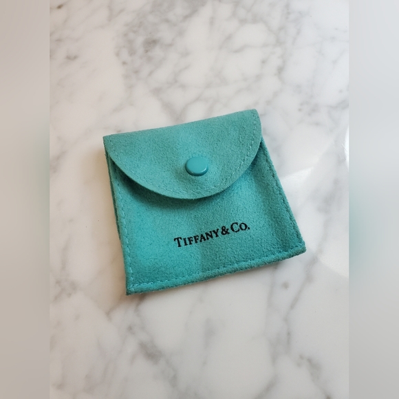 Tiffany small jewelry pouch - Picture 1 of 5